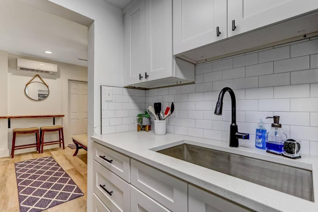 Beachside Retreat Awaits At Jacksonville Beach Bagian luar foto